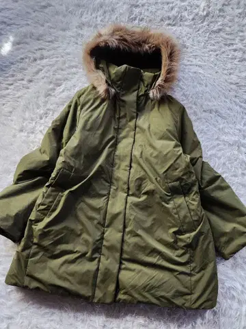 유니클로 빅 사이즈 XXL 하이브리드 다운 코트 올리브