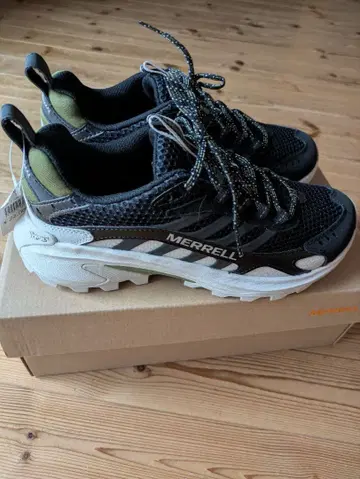 새상품 MERRELL 신발 25cm 블랙/그레이