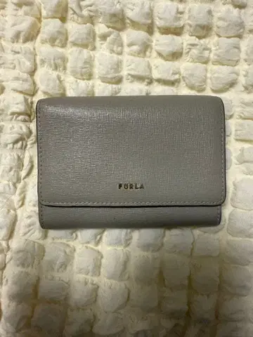 FURLA 그레이 접이식 지갑