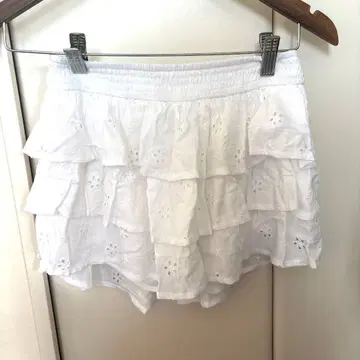 홀리스터 프릴 미니 스커트 미사용 새상품