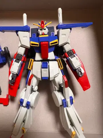 HG 건담 ZZ 더블 제타 건담 프라모델