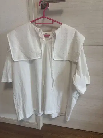 yori 플로키 도트 컬러 T 화이트