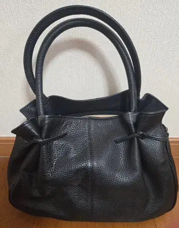 블랙 가죽 토트백 새상품급