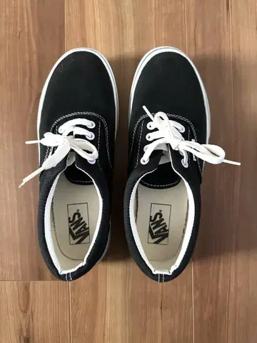 VANS 스니커즈