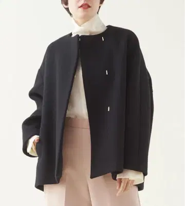마르티니크 노카라 숏코트