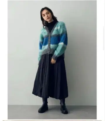 YECCA VECCA 청록색 스트라이프 가디건* 샤기
