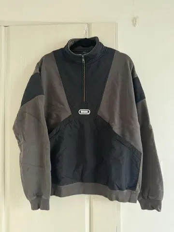 HUF 하프 지퍼 맨투맨 카키 블랙