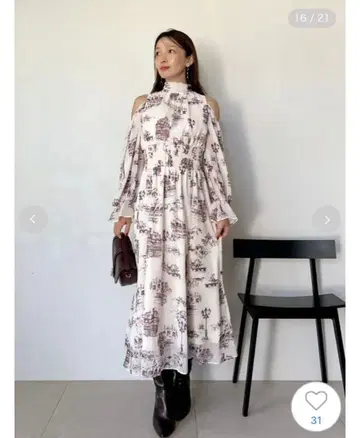 콜드 숄더 보타이 원피스 한정 컬러 snidel
