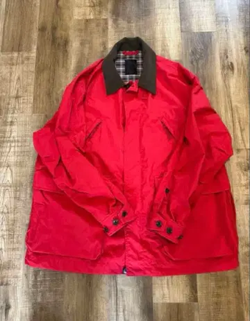 새상품급 다이와 피어 39 필드 재킷 빨간색