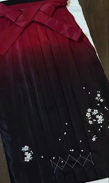 새상품급 하카마 단품 그라데이션 심홍 교월 졸업식 87cm S