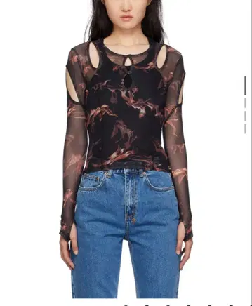 KSUBI 컷 아웃 디자인 긴팔 상의 XS