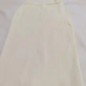 새상품 ur's 스폰디쉬 니트 타이트 스커트 L
