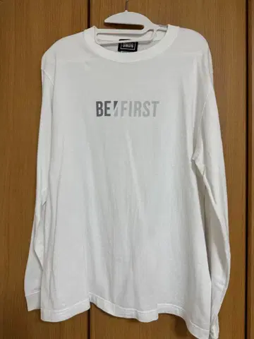 BE FIRST 긴팔 T셔츠 화이트