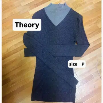 Theory 울 V넥 모크넥 스웨터 P