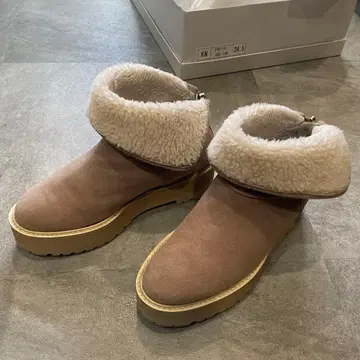 긴자 카네마츠 베이지 스웨이드 어그 부츠 24.5cm