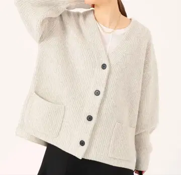 IENA AQUA 박스 실루엣 가디건