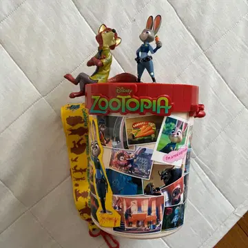 Disney 주토피아 버킷과 스트랩 세트