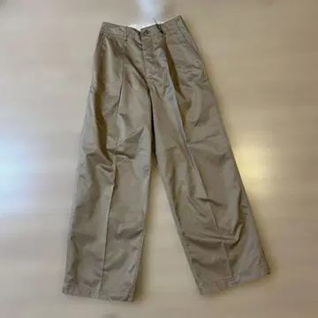 HYKE 치노 팬츠 미사용