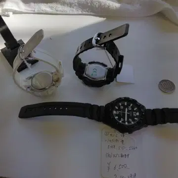 G-SHOCK 디지털 손목시계 블랙, 화이트