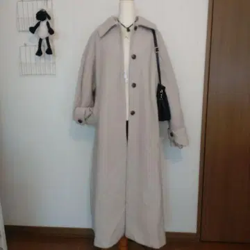 미사용 INGNI 베이지 롱 코트