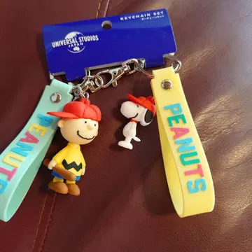 스누피 찰리 브라운 키체인 세트