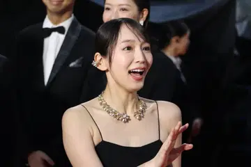 요시오카 리호 사진 L 사이즈 2장