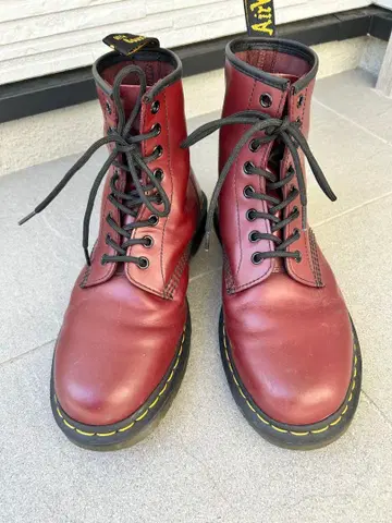 27cm 42EU/8UK/9US 닥터마틴 부츠