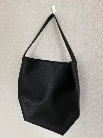 JISTORY ONE HANDLE SHOULDER BAG 블랙