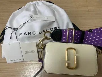 MARC JACOBS 숄더백 화이트