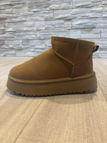 브라운 통굽 어그 부츠 23.0cm