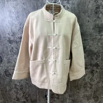 어반 리서치 아이템즈 차이나 버튼 자켓 아이보리(Free)