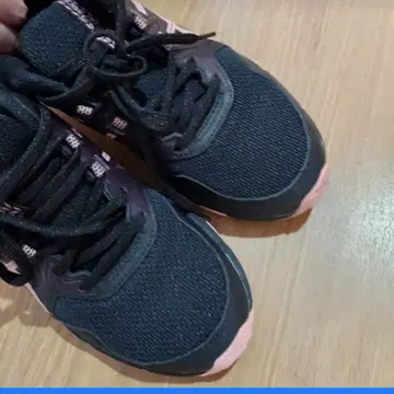 아식스 젤카야노 블랙핑크 운동화 브랜드 중고거래 플랫폼, 번개장터