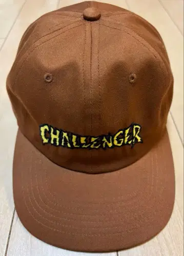 챌린저 CRASH LOGO CAP challenger