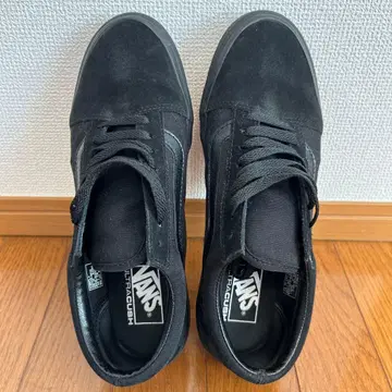 Vans 블랙 스니커즈