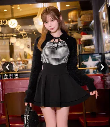 미셸 마카롱 슬림 레그 스커트 XS