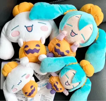 하츠네 미쿠 x 시나모롤 봉제 인형 마스코트 호박 할로윈 4종