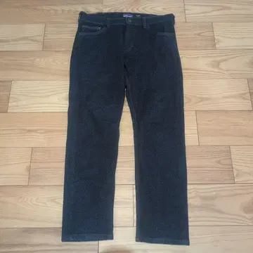 파타고니아 Patagonia 다크 블루 스트레이트 데님