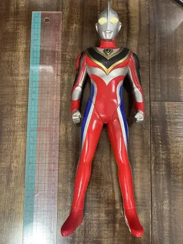 울트라맨 가이아 33cm