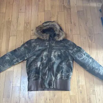 Jaded London 카모플라쥬 후드 부착 자켓 XL