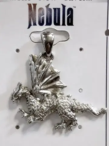 Nebula: DRAGON 펜던트 [힘] [지성] [수호]