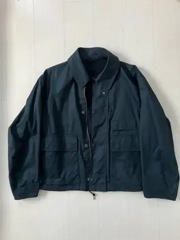 UNIQLO U 밀리터리 자켓 네이비 숏 기장