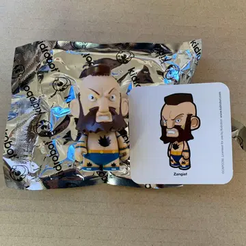 스트리트 파이터 피규어 Zangief