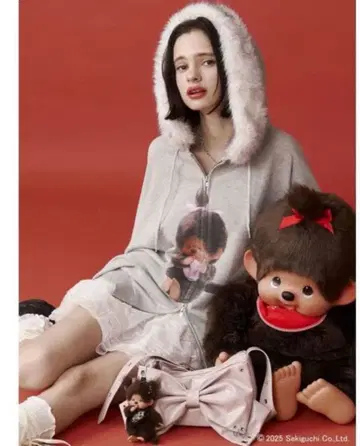 [ monchhichi x jouetie ] 퍼 도킹 ZIP 후디