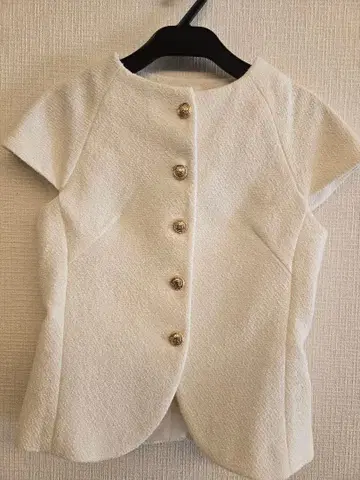H&M 새상품 화이트 트위드 스타일 노카라 자켓