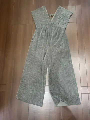 로리즈팜 올 가을 상품 셔링 오버롤 M 그레이 새상품