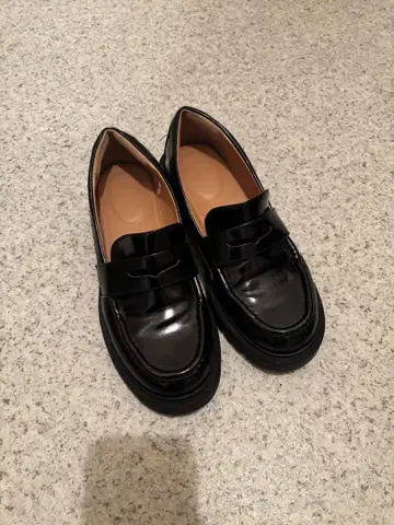 유니클로 컨필터치 로퍼 24.5