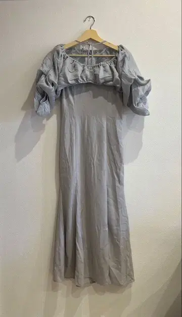 로열 파티 드레스