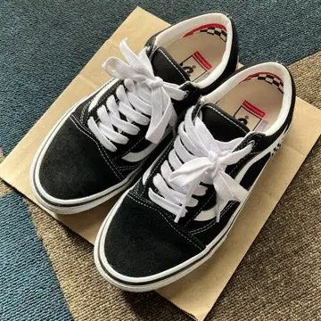 Vans 반스 스니커즈 블랙/화이트 24
