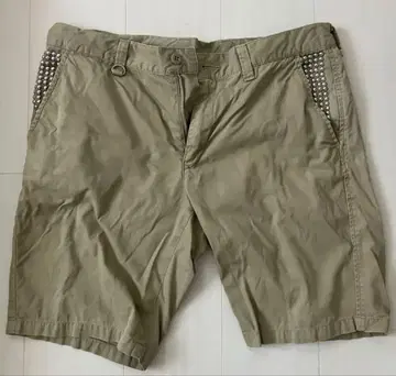 [ UNIFORM EXPERIMENT ] 베이지 스터드 숏팬츠
