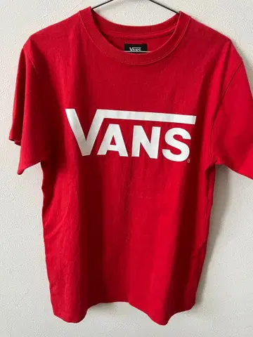 VANS 로고 티셔츠 레드